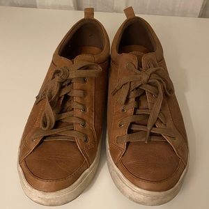 Rockport leather tennis shoe